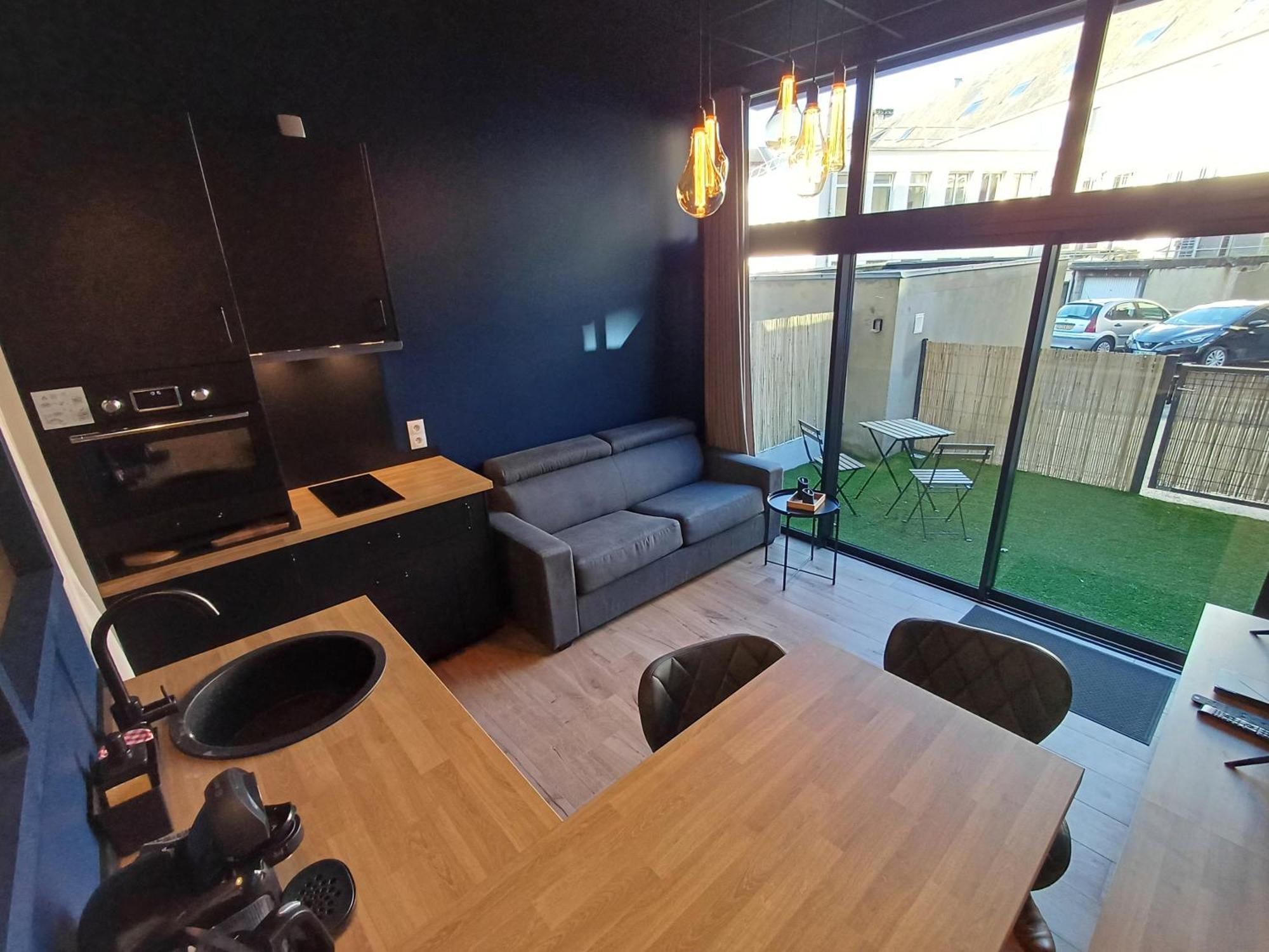 Apartment O Valvi : Loft Avec Balneo, Terrasse Et Parking *